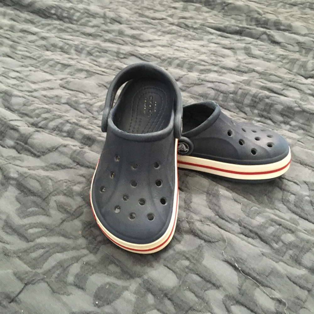Crocs boys size  9